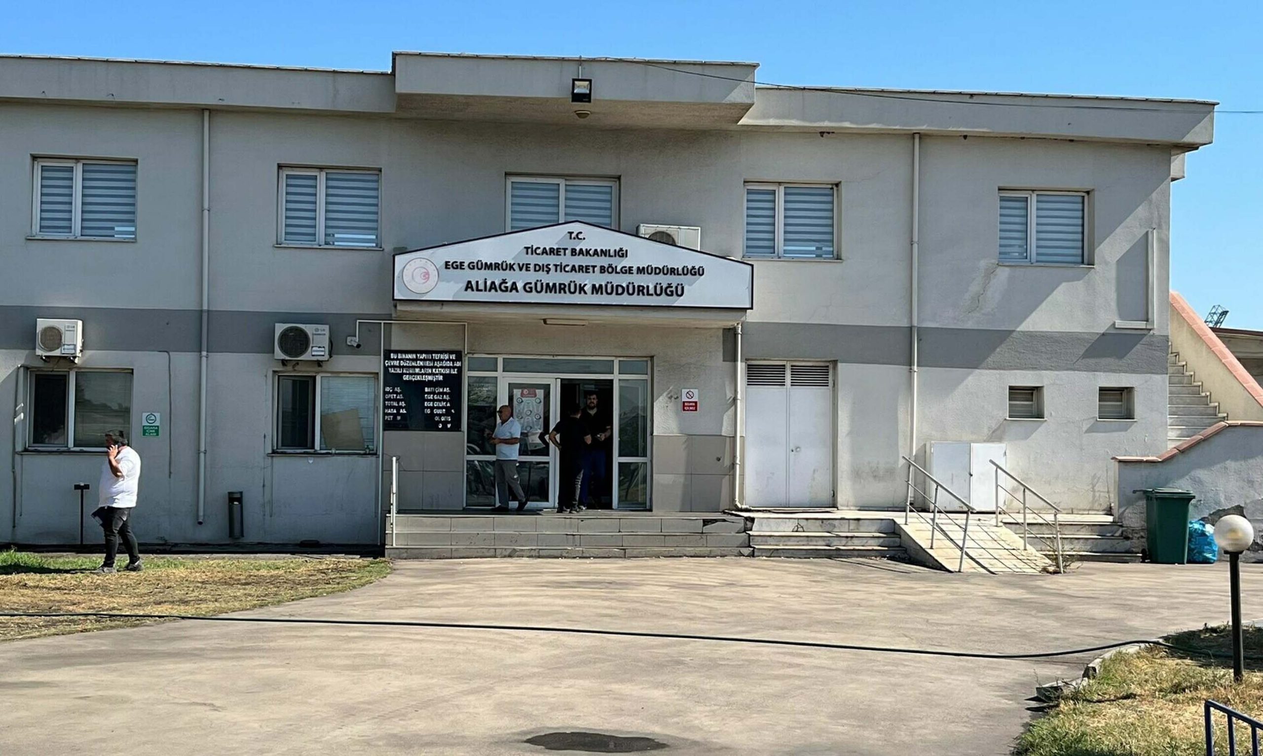 İzmir merkezli 4 ilde ‘Aliağa Limanı’na rüşvet operasyonu: 32 gözaltı